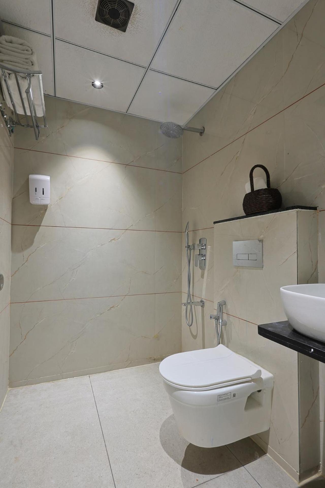 Hotel Royal Town Ahmedabad Exterior foto